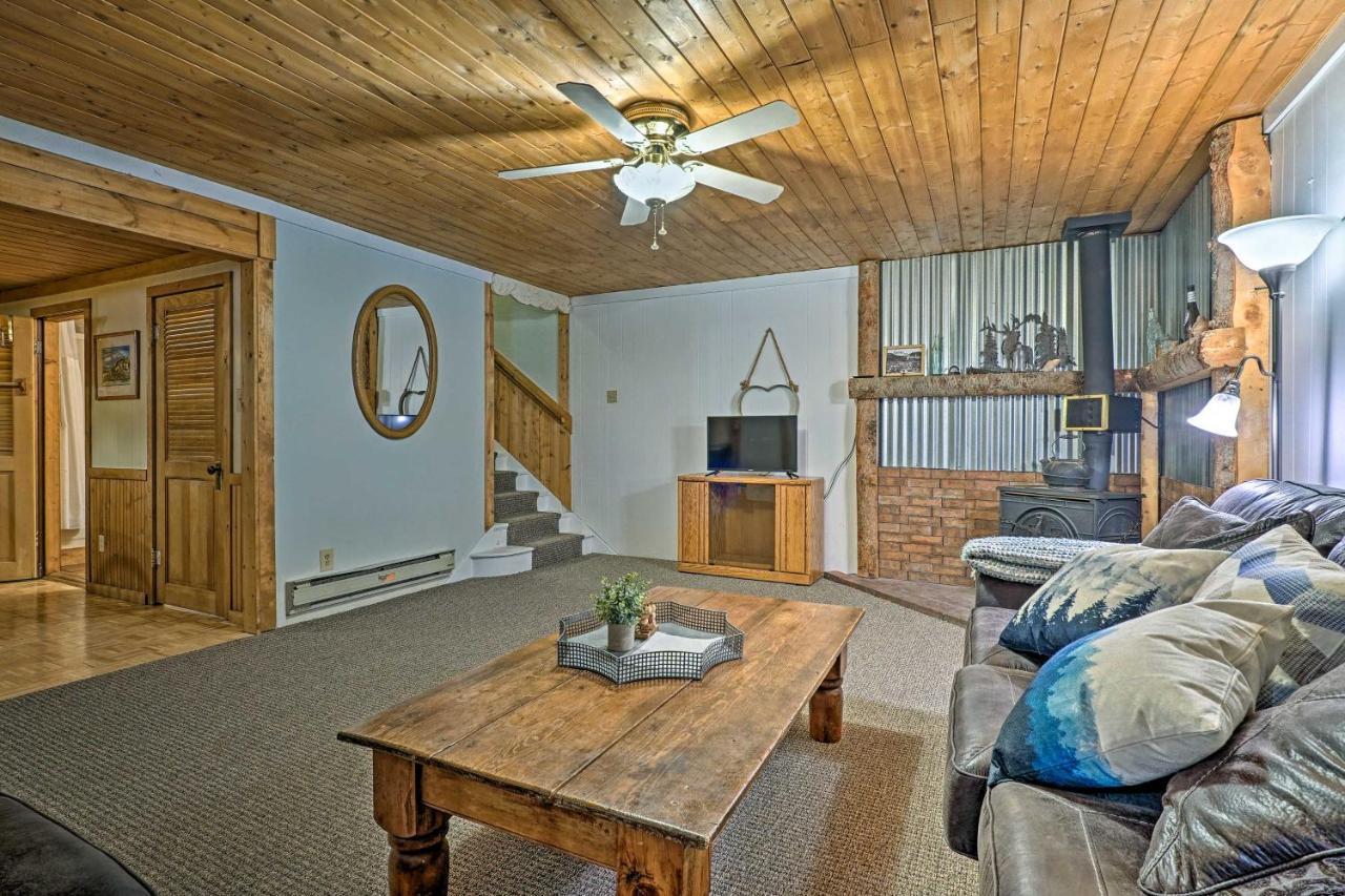 Charming Pioche Apartment On Main St Near Hiking! Exterior photo