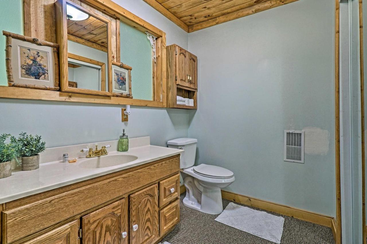 Charming Pioche Apartment On Main St Near Hiking! Exterior photo